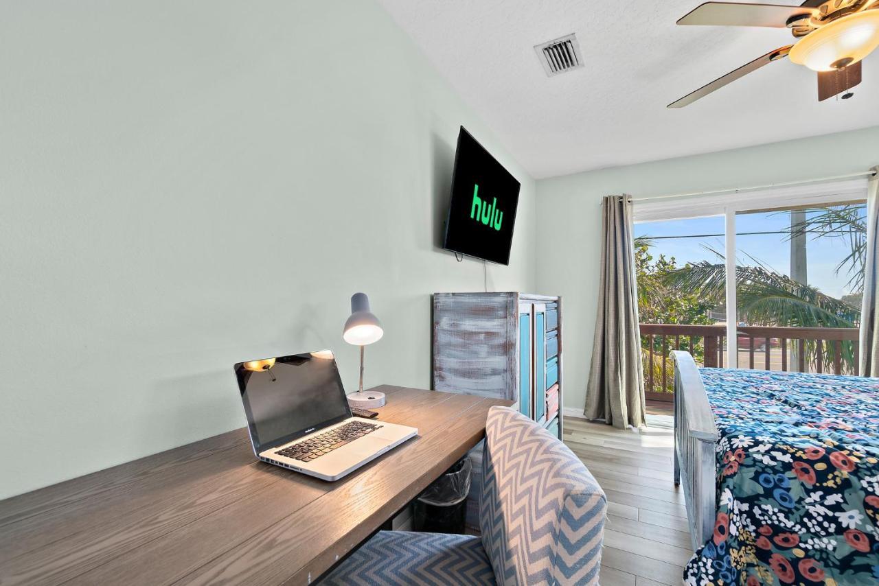 Beachside Serenity Escape - Private 3Br And 2Ba, Dog Friendly Duplex Oasis, Steps To Shore! Melbourne Exteriör bild