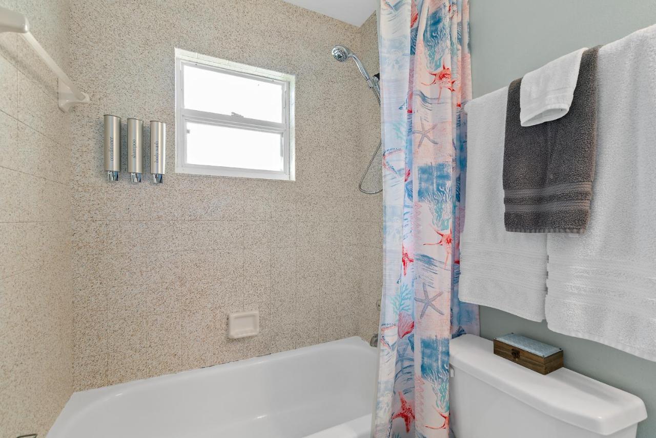 Beachside Serenity Escape - Private 3Br And 2Ba, Dog Friendly Duplex Oasis, Steps To Shore! Melbourne Exteriör bild