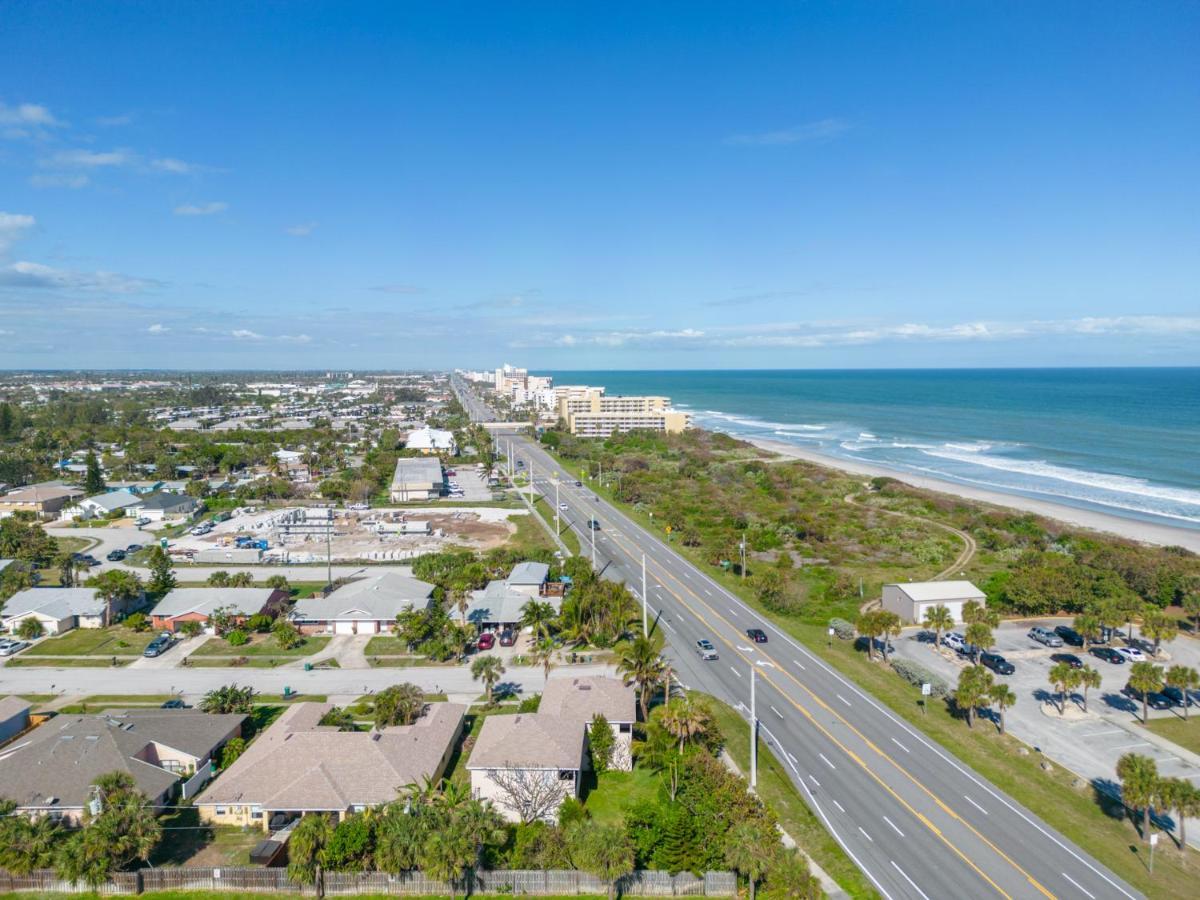 Beachside Serenity Escape - Private 3Br And 2Ba, Dog Friendly Duplex Oasis, Steps To Shore! Melbourne Exteriör bild